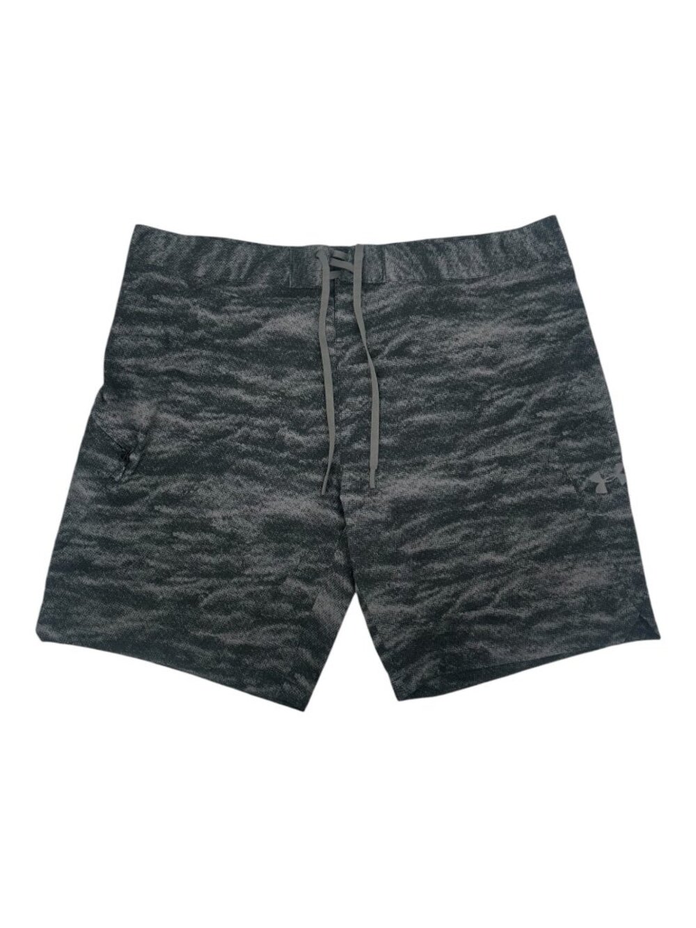 Under Armour HeatGear Men’s Gray Camo Board Shorts 42 Swim Trunks Beachwear NWOT